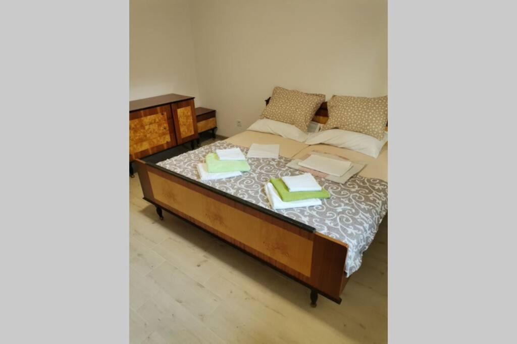 Apartman Danica ヘルツェグ・ノヴィ エクステリア 写真