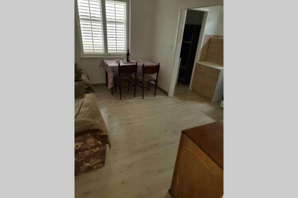 Apartman Danica ヘルツェグ・ノヴィ エクステリア 写真